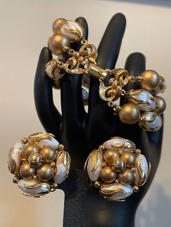Deauville Jewelry - 1950’s Deauville “Golden Cage” Faux Pearl Bracelet & Clip-on Earring Set